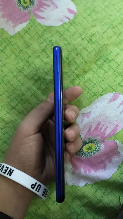 Redmi note 8,6 oy kafolati,holati yaxshi,ishlatilgan
