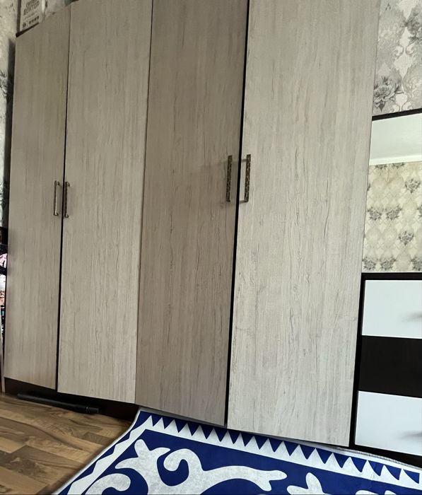 Продам шкаф в отличном состоянии