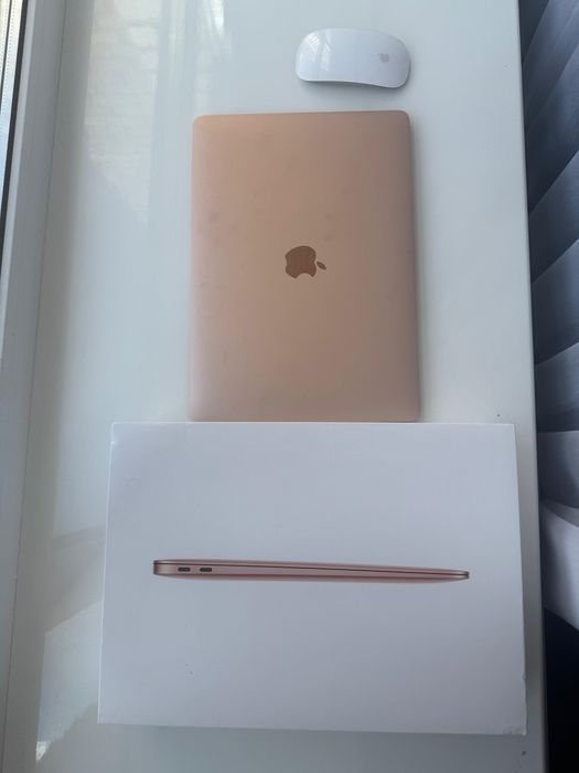 macbook air 13 m1 8/256гб