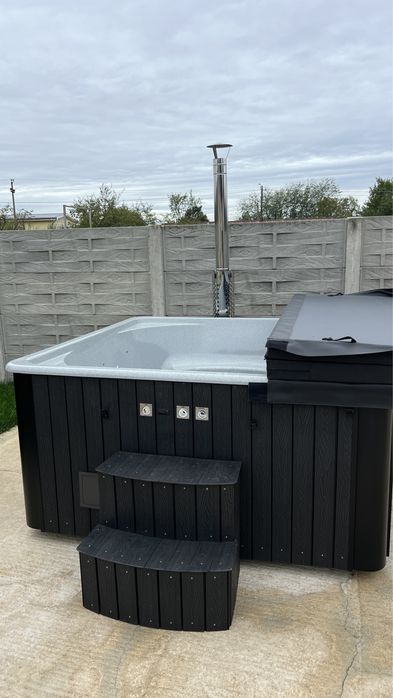 Jacuzzi din fibra de sticla patrat 10 persoane