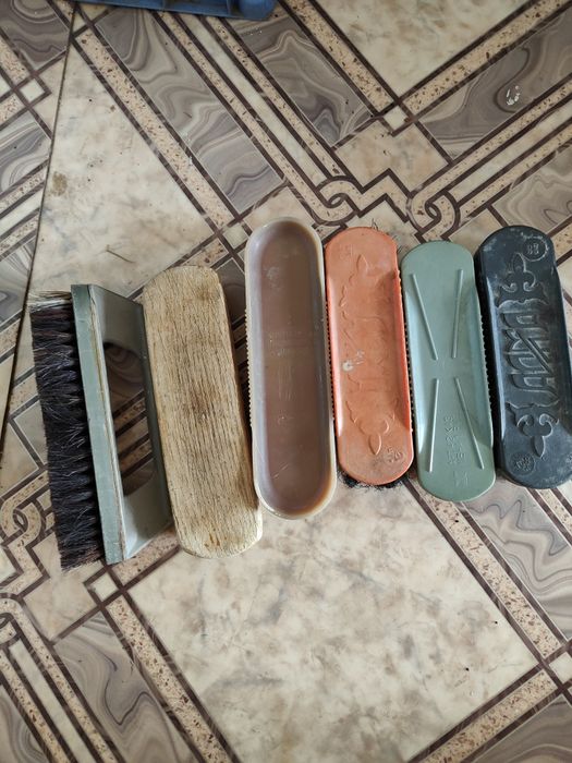 Щетки одежные советских времён