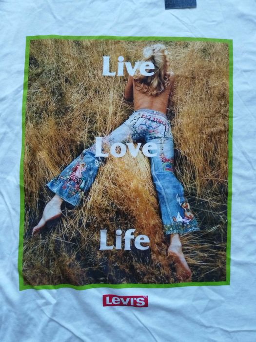 Мъжки блузи Levi's - размер XL/XXL