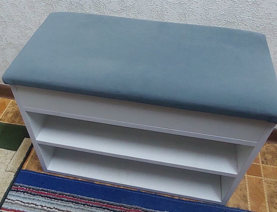 Обувница в отличном состоянии