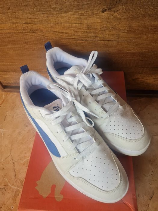 Adidasi PUMA NOI