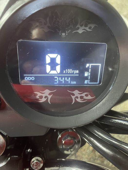 Продам мотоцикл 200 кубов
