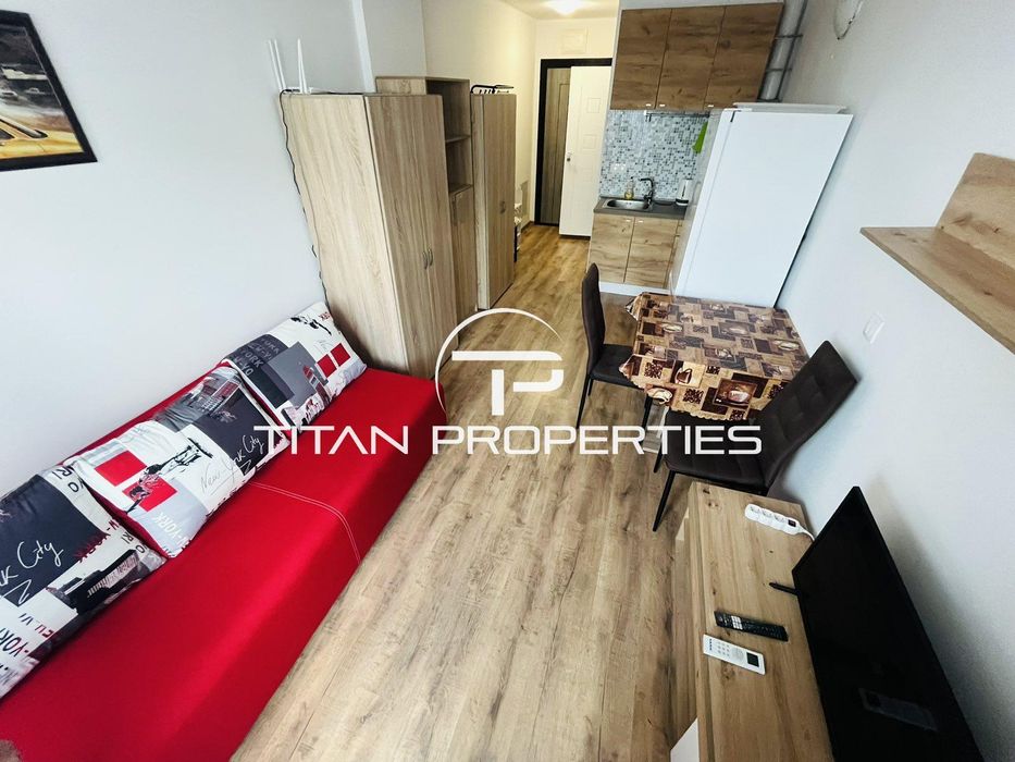 Дава се под наем Едностаен апартамент в Бургас, Зорница - 28 кв.м за 433.5 € - Снимка #1