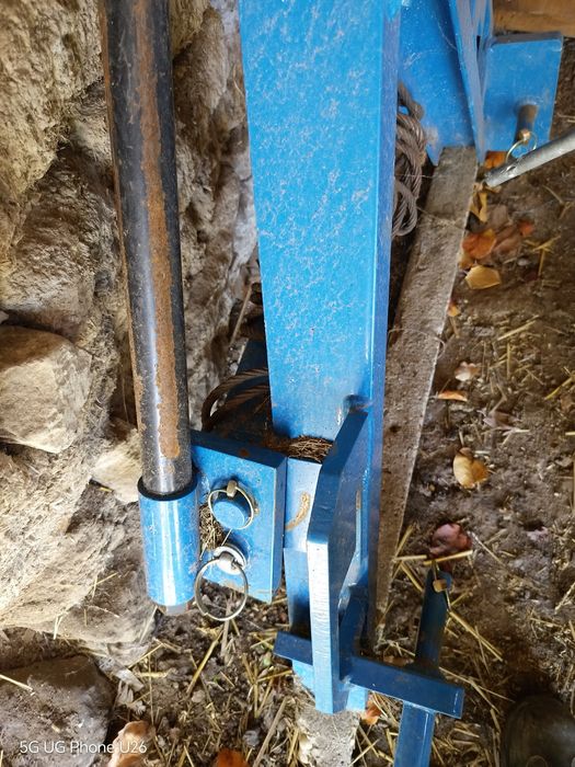 Тричкови навесни шишове за рулонни бали!