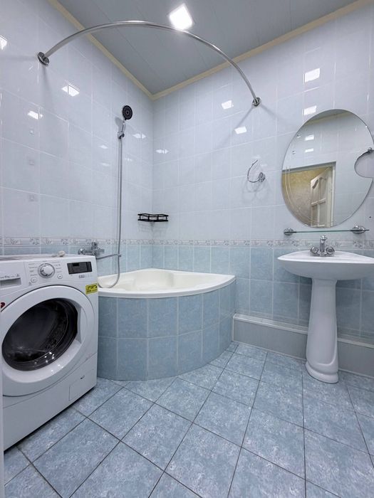 Ависозлар 1 ,2/2/5 Французская планировка  Балкон 2х6