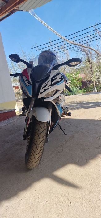 Moto sotiladi olinganiga 1oy buldi tel nomer