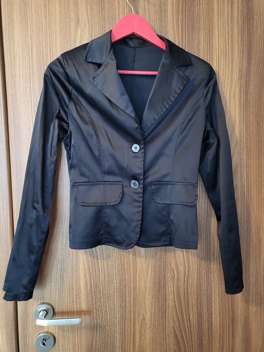 Дамско сако и елечета