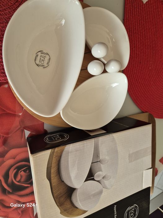 Set nou porțelan fin pentru aperitive