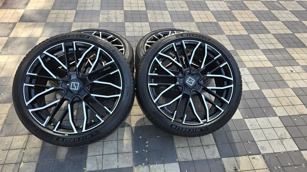 255/40/R21 Michelin pilot sport⁴suv
