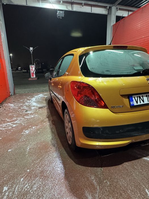 Peugeot 207 1.4 Benzina 2008, 95 CP, portocaliu