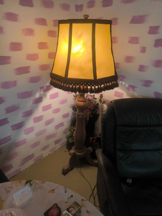 Масивна дървена лампа 170/180 см