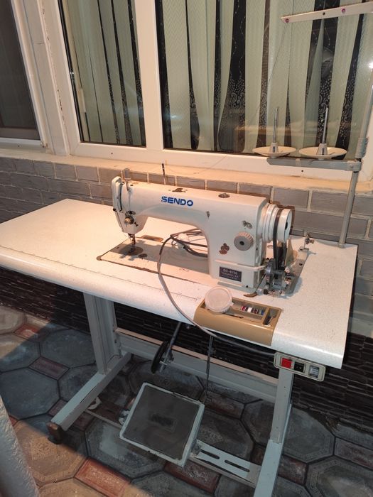 Промышленная швейная машина