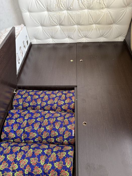 Кровать двухспальная