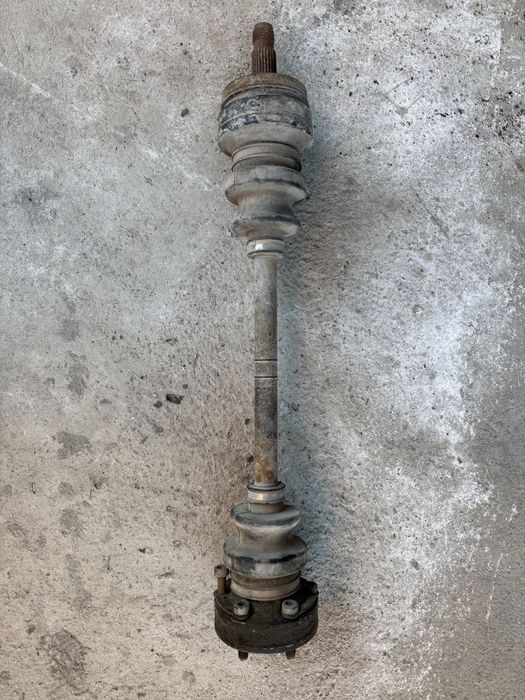 Привод Мерс С объемом 2,8