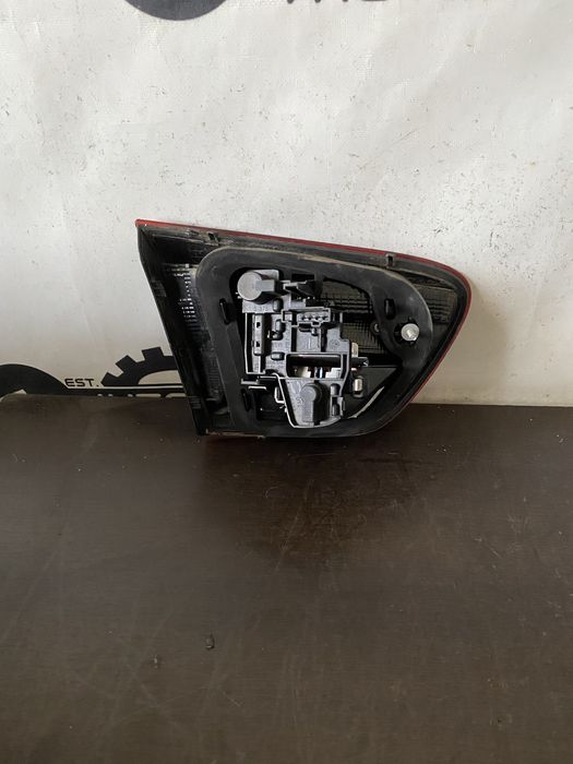 Stop dreapta bec si led pe haion Seat Ibiza 4 Combi