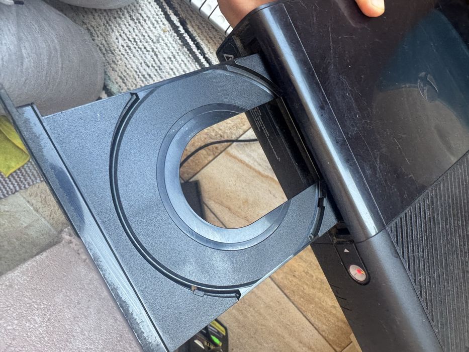 Xbox super slim defect , bec rosu