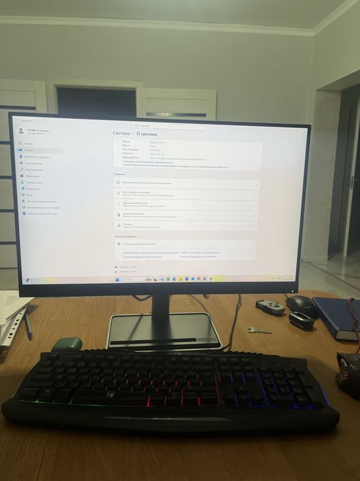 монитор Lenova 60Hz