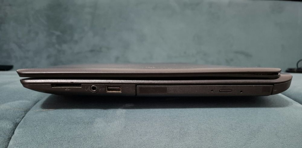 Laptop Acer | Intel i5 Gen 7 | 8 GB RAM | SSD 240 GB Kingston |