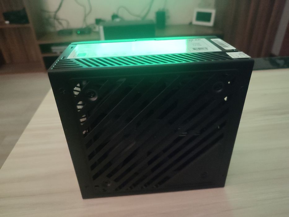 Захранвания за настолни компютри