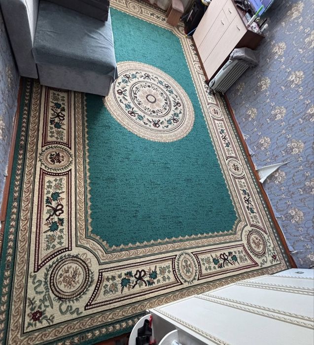 Продам ковер Б/У 3/5