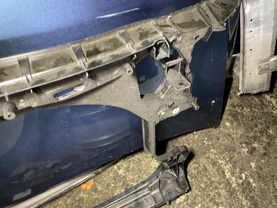 Trager Audi A7 A6 4G 2011 - 2018 panou fata audi A6 C 7  Audi A7 4g