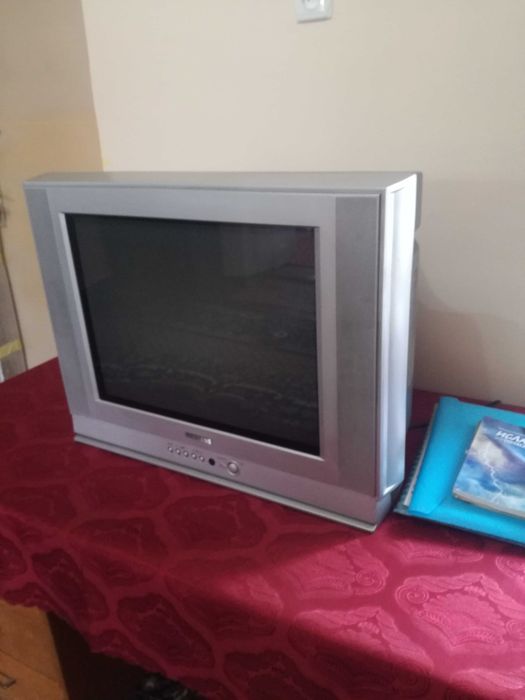 Телевизор samsung