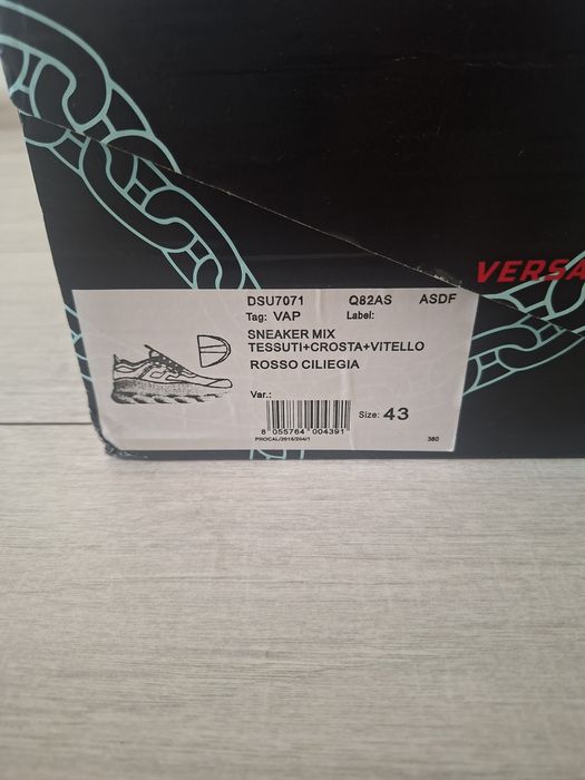 Versace Chain Reaction
