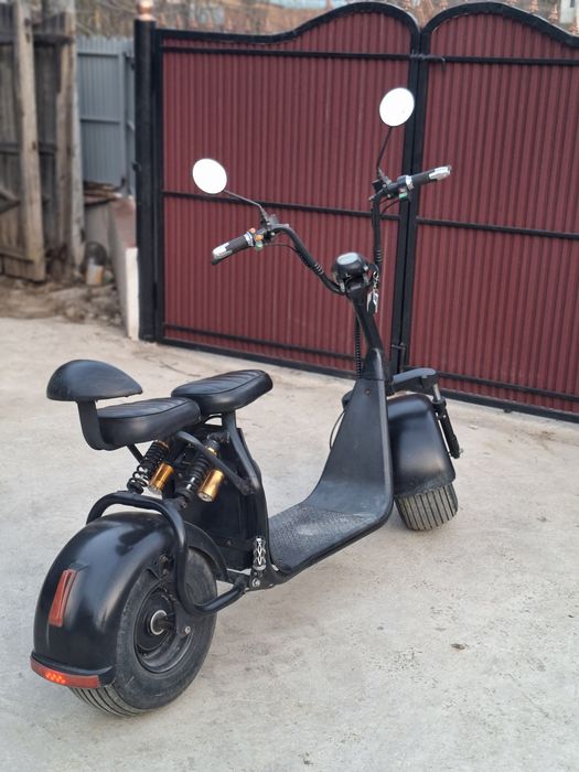 Vand scuter electric