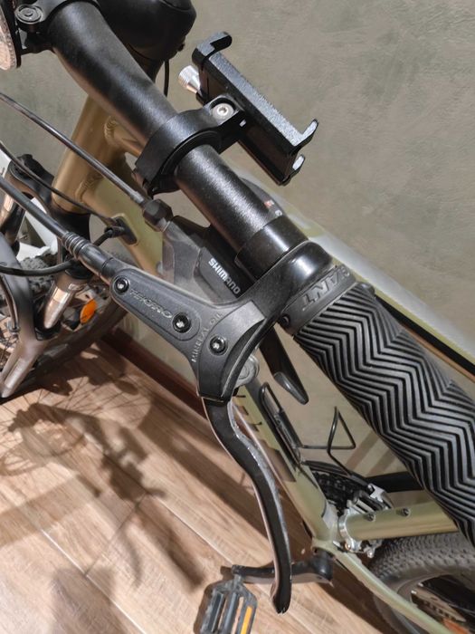 Продам велосипед Giant ATX