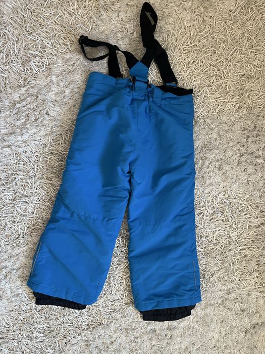 Ски екип в синьо