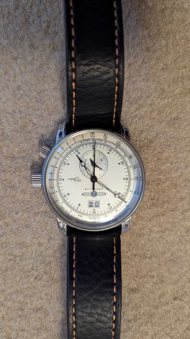 Часовник Zeppelin модел 7640-1