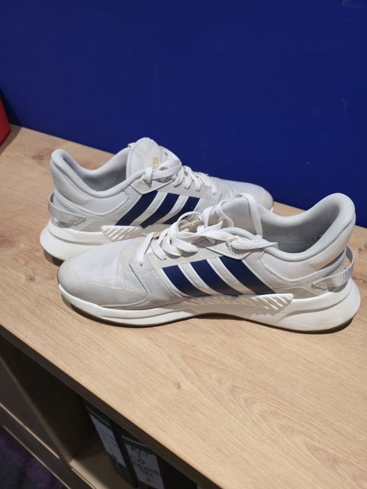 Adidas mărimea 46 2/3