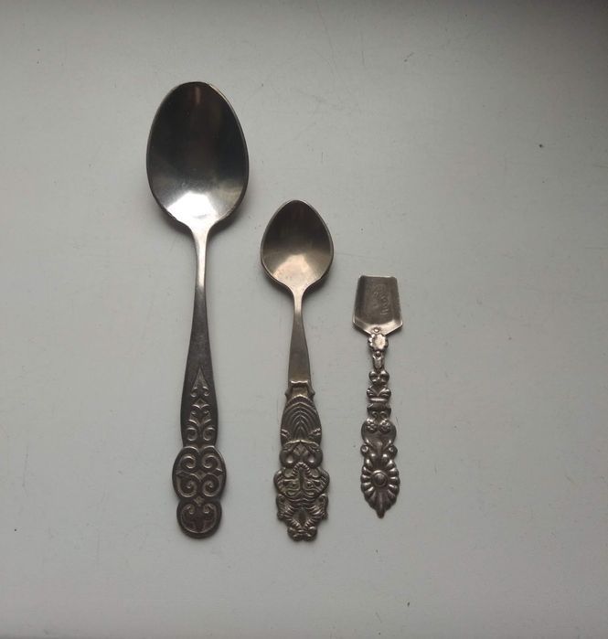 Ваза,чеканки и т.д.