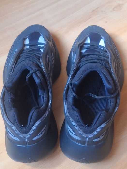 adidas YEEZY 700 V3 Alvah мъжки маратонки