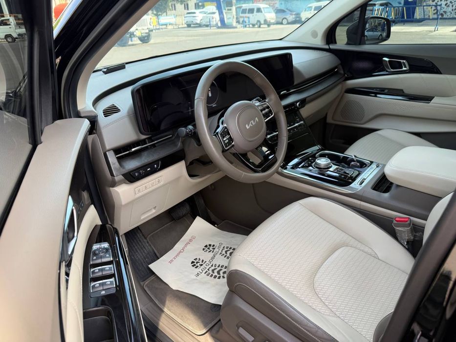 Продаётся Kia Carnival Prestige 3.5L Год 2022