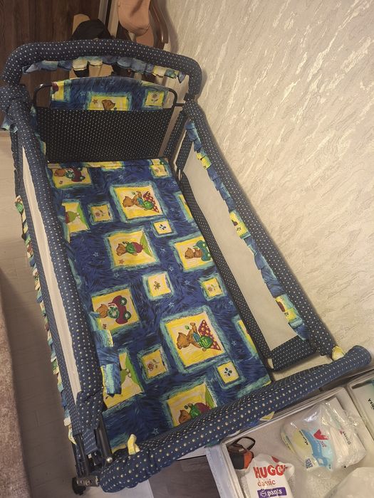 Детская кроватка