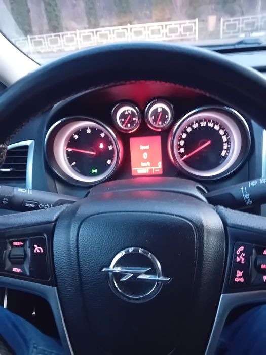 OPEL Astra 2012 — imagine 5