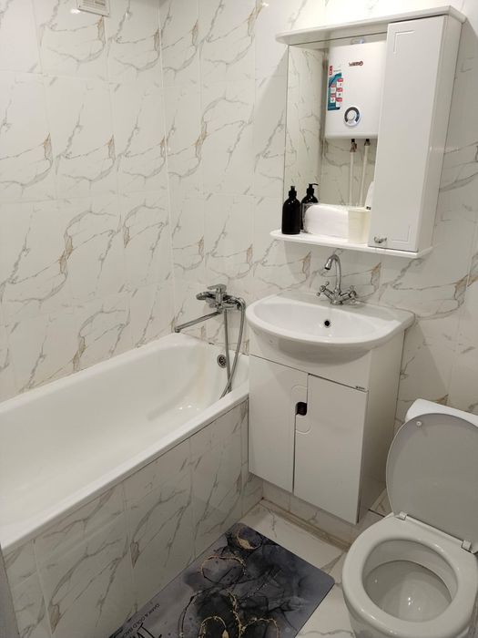 Сдам 2 комнатную квартиру, часы ночь сутки