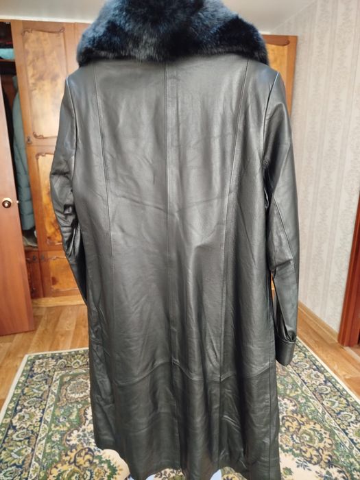 Кожанное пальто