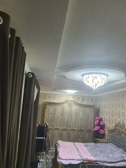 Срочно ховли 20 сотик сотилади 8 хонали уйи бор