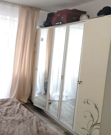 Продам шкаф 5 дверный