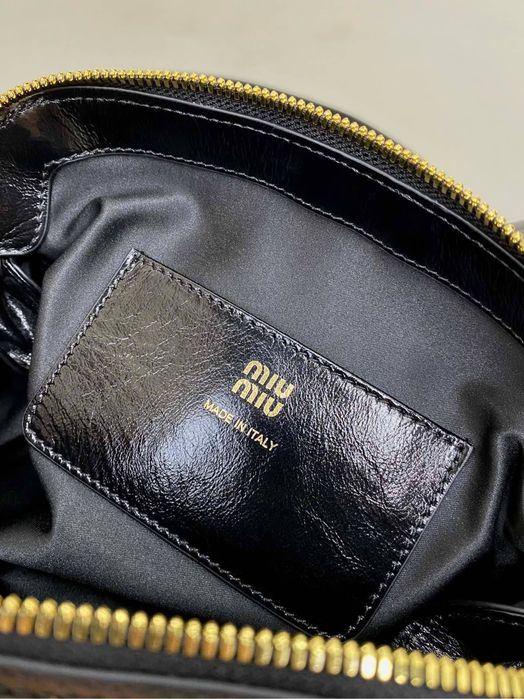 Geanta Miu Miu Pochette