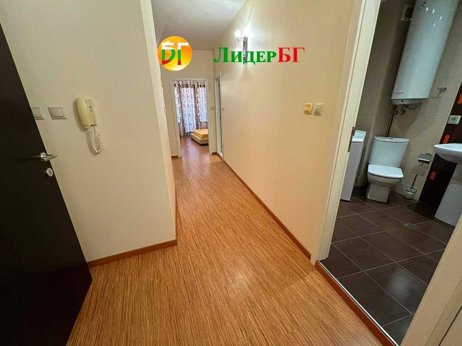 Тристаен апартамент с фронтална гледка към морето в комплекс Сирена