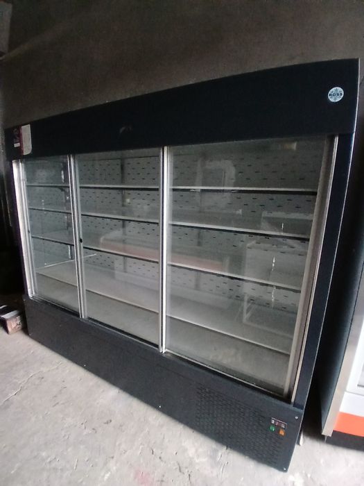 Ветрина халадилник