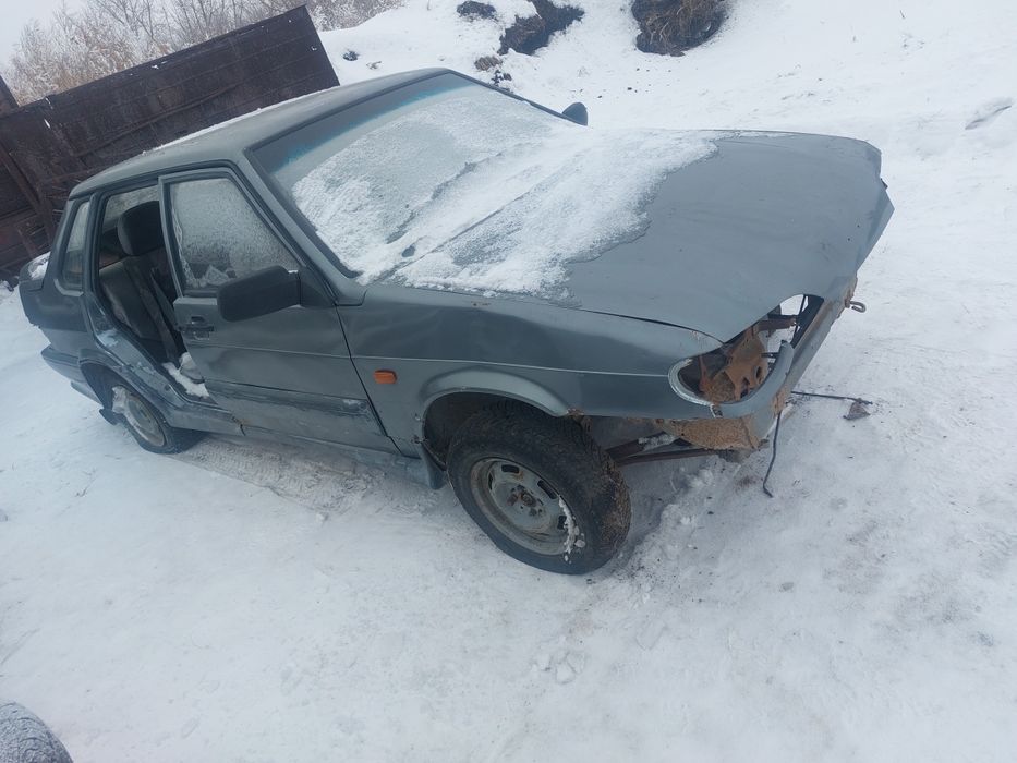 Продам по запчестям ваз 2115