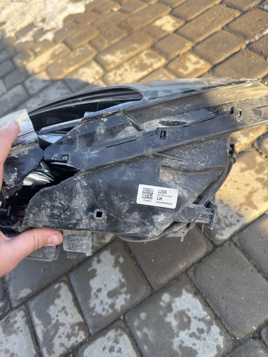 Фара на Hyundai Sonata dn8