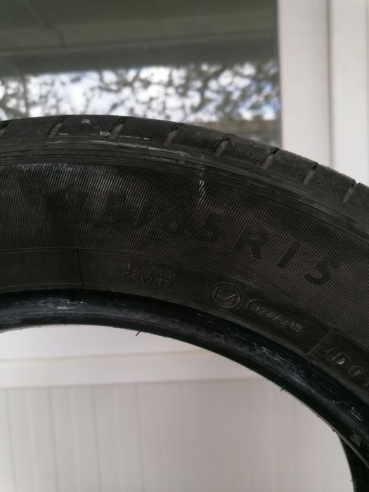 4 броя летни гуми Dunlop